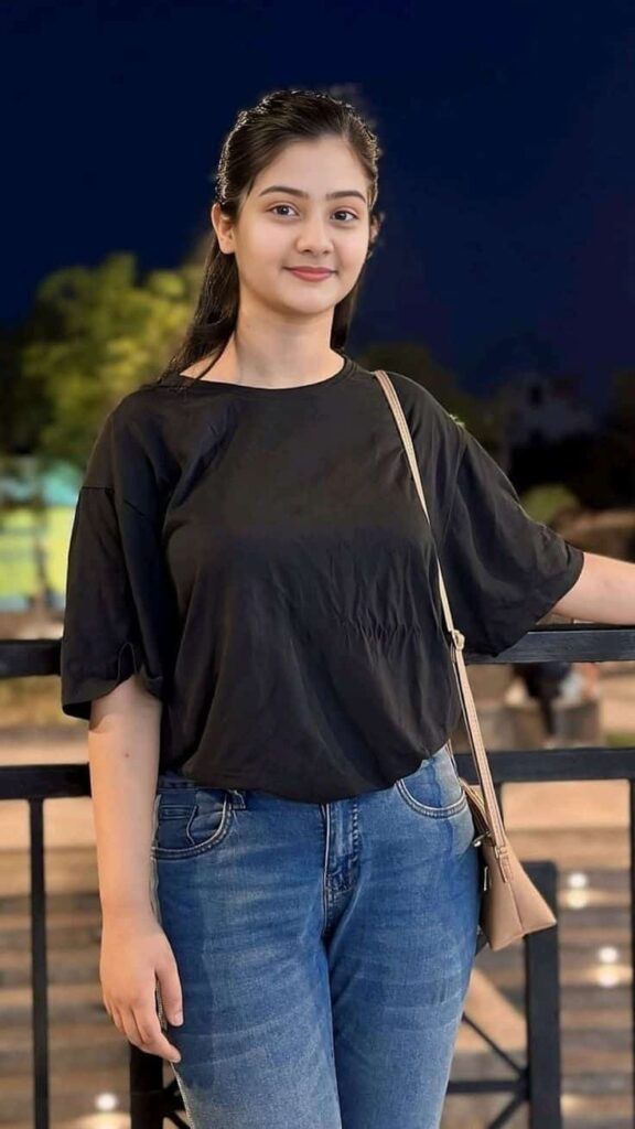 Neelam Mahobiya